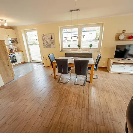 Ferienhaus Niedertor In Bensersiel Ferienhaus Esens
